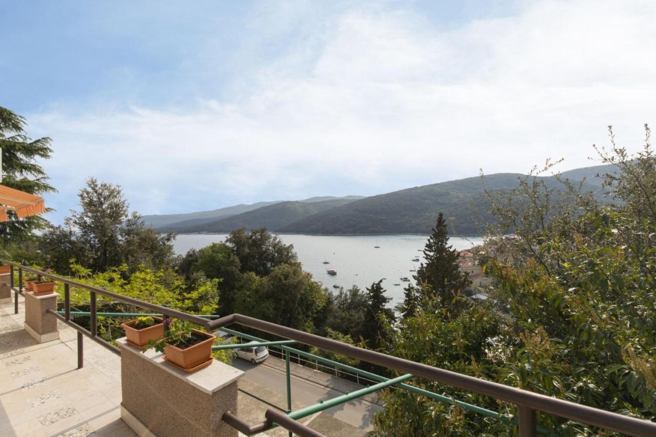 Apartments With Wifi Rabac, Labin - 17261 Bagian luar foto