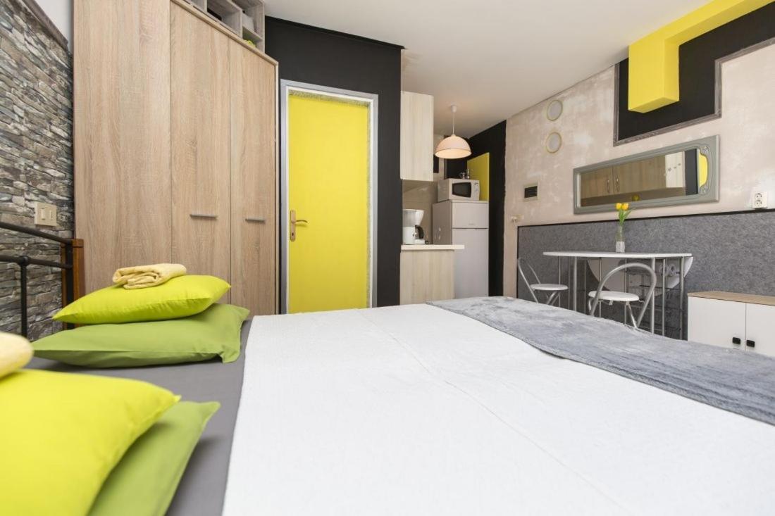 Apartments With Wifi Rabac, Labin - 17261 Ruang foto